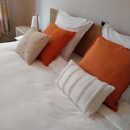 'Nulle Part Ailleurs' Apartman Dinant Kültér fotó