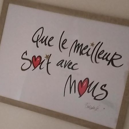 'Nulle Part Ailleurs' Apartman Dinant Kültér fotó